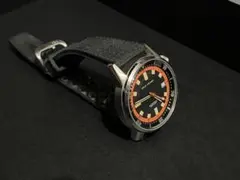 DAN HENRY 1970 自動巻き ダイバー ヴィンテージ風 オレンジのサムネイル