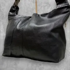 【A4収納可能】russet　ソフトレザー　ラウンドビッグショルダーバッグ　黒色