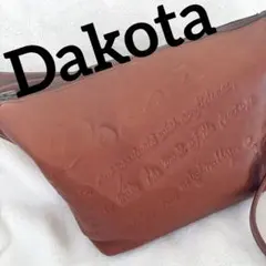 綺麗！Dakota ダコタ エンボス加工 ショルダーバッグ ブラウン