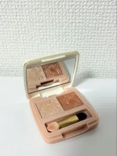 美品 PAUL & JOE ポール&ジョー アイシャドウ コンパクトi