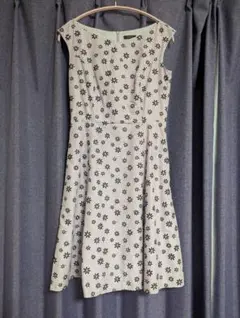 TOCCA 花柄刺繍 ノースリーブワンピース 00