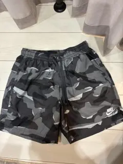NIKE ナイキ ウーブン フロー ショートパンツ　Sサイズのサムネイル