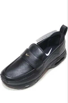 Nike エアマックス　フェノメナ