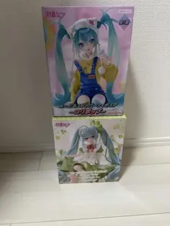 初音ミク　フィギュア　2種セット