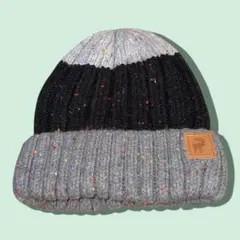 ウィンタースポーツ用ビーニー帽 黒・灰色・白