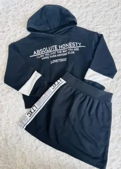 lovetoxic♡フード付き黒長袖スカートセット S（140）