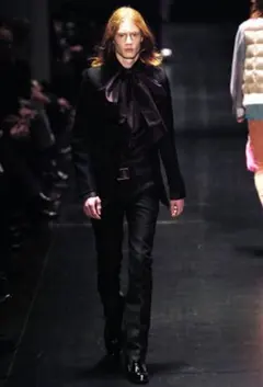 2026年最新】DiorHomme 05の人気アイテム - メルカリ