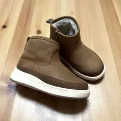 【ZARA】ベビーブーツ 冬用のサムネイル