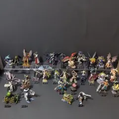 真・女神転生ワンフィギュアシリーズ(開封品)32点まとめ売り 真・女神転生 ワンコインフィギュアシリーズ(開封品)32点まとめ売り