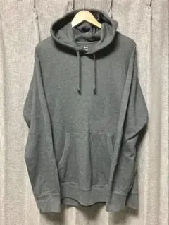 ユニクロ スウェットプルパーカー グレー XL