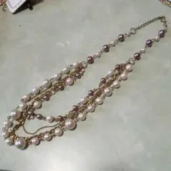 パール風４連ネックレス