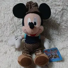 ミッキーマウスのぬいぐるみ