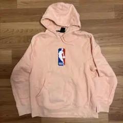 Nike SB NBAロゴ フード付きパーカー ピンク