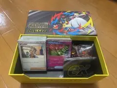 MEGA プレミアムトレーナーボックス 【パックなし】