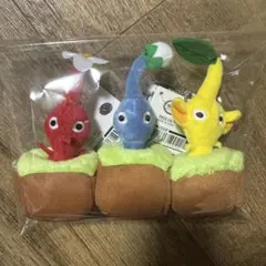 ピクミン 引っこ抜きぬいぐるみマスコット 赤　青　黄　3種セット　コンプ