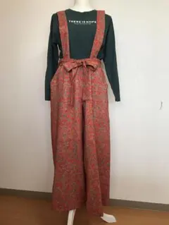 ワイドパンツ　着物リメイク　小紋　赤