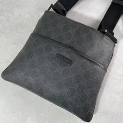 希少/美品 グッチ ショルダーバッグ GGスプリーム PVC ブラック 斜め掛け