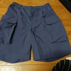 UNIQLO 紺色パラシュートカーゴパンツ