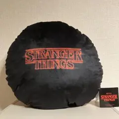 STRANGERTHINGSプラチナムザッカラウンドクッション