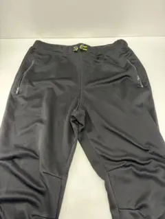 Item thumbnail for item 6bc35ab5-529a-4282-806d-1987d8683945