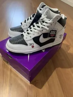 NIKE SB DUNK HIGH supreme