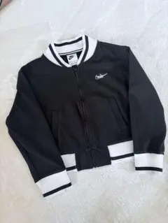 Nike kids キッズ　XS パーカー　スウェット　ジャージ　黒　人気完売