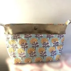 インドシーチング　ポーチ