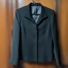 ブラック テーラードジャケット