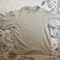 UNIQLO U ベージュ 半袖Tシャツ　エアリズム
