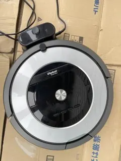 ジャンクiRobot Roomba ロボット掃除機 本体 自動ゴミ収集機付きi3 ジャンク品】iRobot ロボット掃除機 本体 自動ゴミ収集機付き - メルカリ