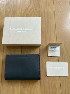 it様専用　KATHARINE HAMNETT LONDON 二つ折り財布のサムネイル