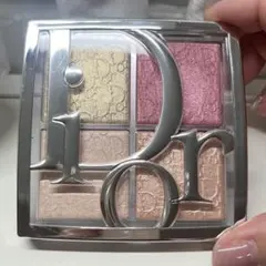 Dior バックステージ グロウマキシマイザーパレット 004