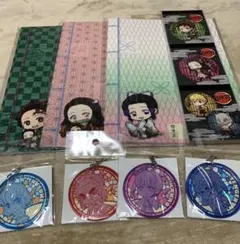 鬼滅の刃　文具セット　キーホルダー