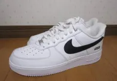 Supreme × Nike Air Force 1Low whiteblack