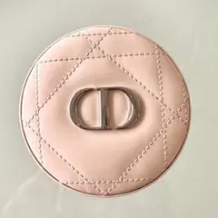 ディオールスキンフォーエヴァー　クチュール　ルミナイザー　002 ピンクリビエラ