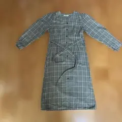 E hyphen world gallery PEACE