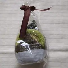 ロールケーキ型タオル 緑茶ストライプ