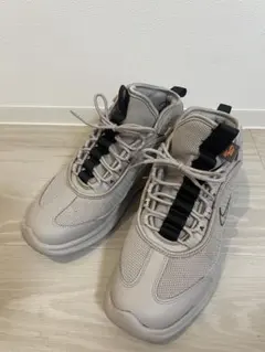 Nike Air Max Axis