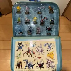 【限定非売品】ポケモン フィギュアトランクセット 海洋堂 13体