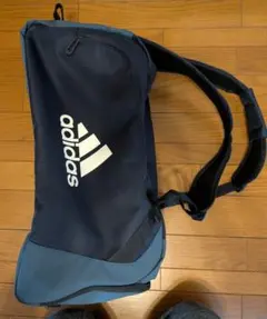 adidas　アディダス　ダッフルバッグ　リュック　ネイビー　美品