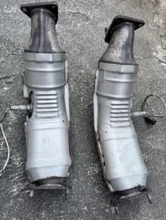 三菱 ふそう FUSOキャンター 触媒 DPF コンバーター ME555982 - メルカリ