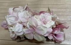 ピンク系 花飾り ヘアアクセサリー