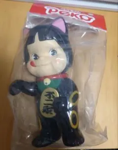 不二家　ペコちゃん　招き猫ソフビ