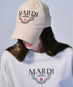 「カラスさん専用」　Mardi Mercredi ベージュ　キャップのサムネイル