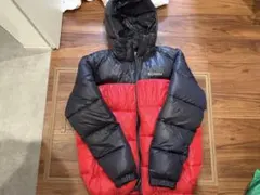 Columbia フード付きダウンジャケット 赤黒