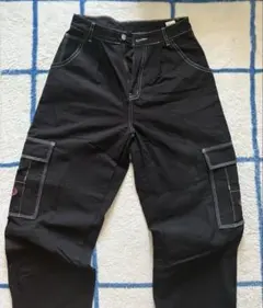 ワイドパンツ　黒　ポケット付