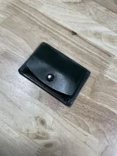 財布 緑 ブラック レザー ミニ財布 ボタン留め