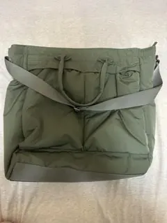 美品　UNIQLO 2way ユーティリティバッグ　オリーブ