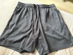 H&M DRYMOVE メンズ ハーフパンツ ブラック 2枚セットのサムネイル