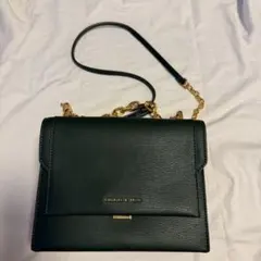 CHARLES & KEITH グリーン ショルダーバッグのサムネイル